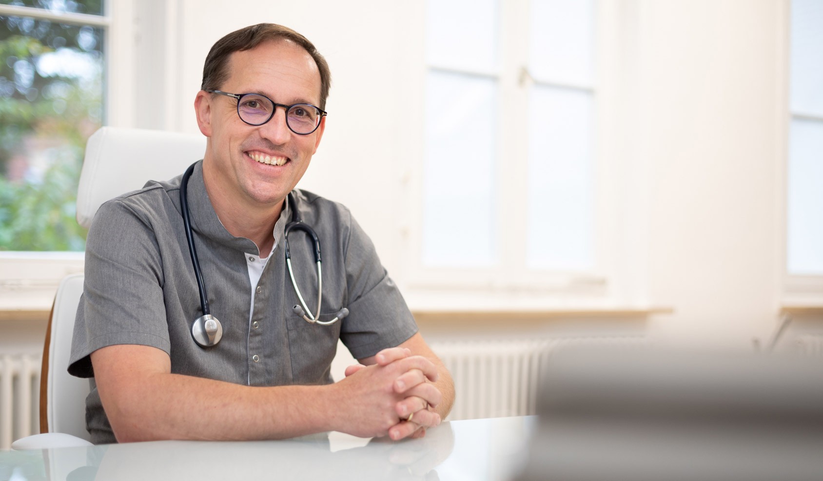 Portrait Dr. med. Friedrich-Grossl Internist in der Arztpraxis Privatpraxis Bewegte Medizin in Stuttgart Degerloch